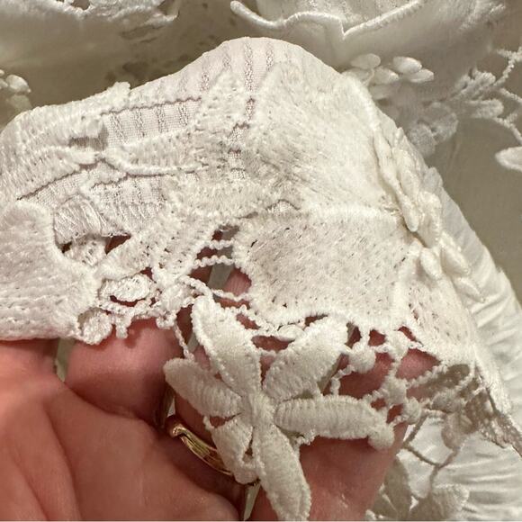 Saylor Narcissa Dress - Picture 11 of 16